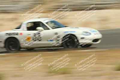 media/Jun-01-2025-CalClub SCCA (Sun) [[eae223c5dd]]/Group 5/Qualifying/